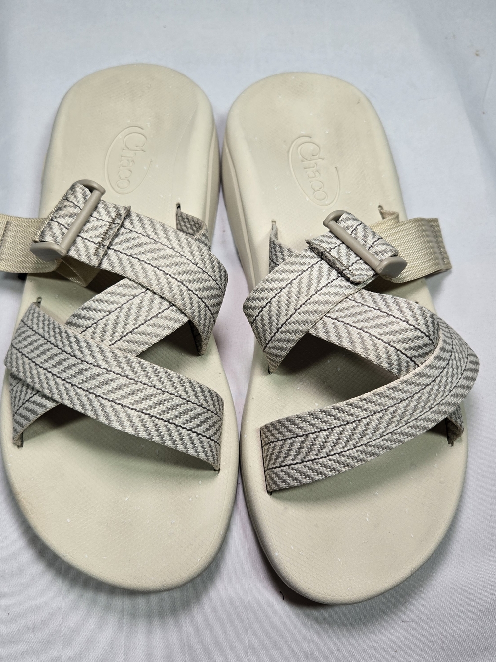 Chaco CushZ Extra Cushioned Slide Womens 9 Dark Vanilla Beach Travel Summer